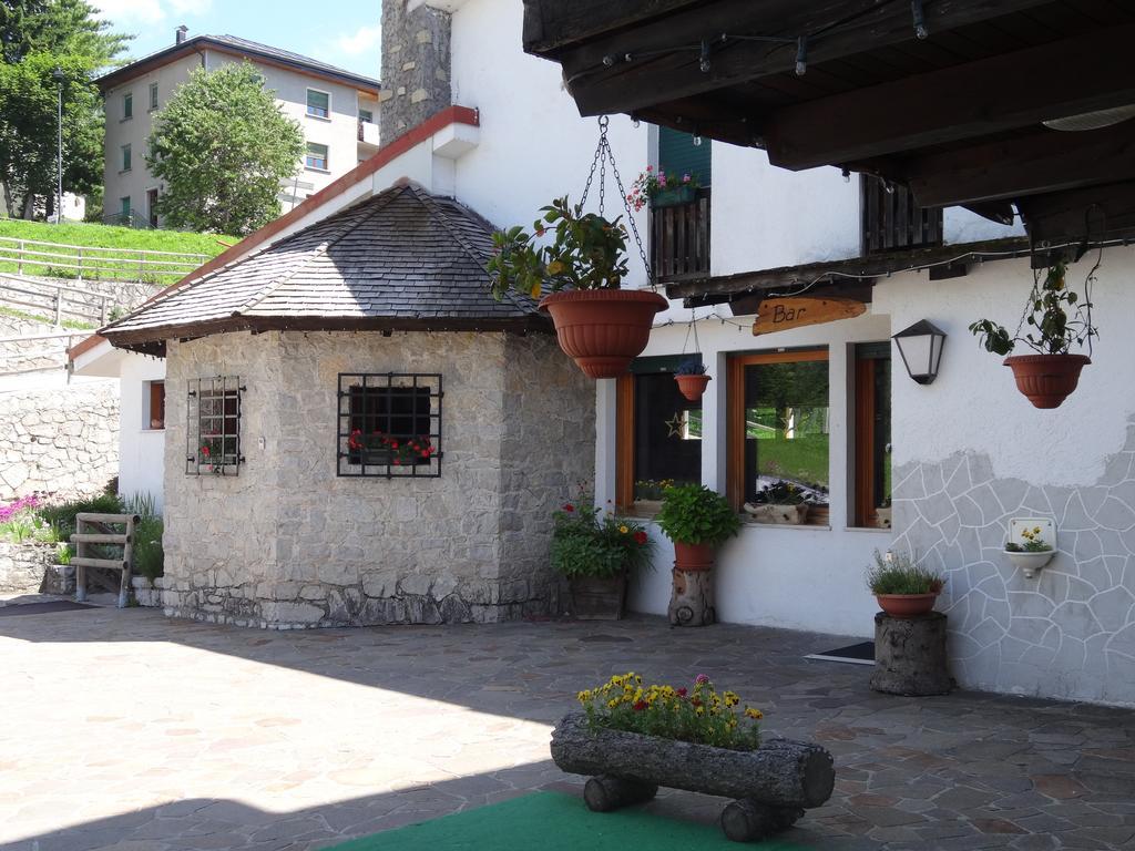 Hotel La Caminatha Val di Zoldo Buitenkant foto